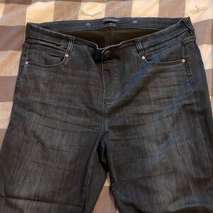 Liverpool jeans Women’s stretch slim fit jeans- pull on